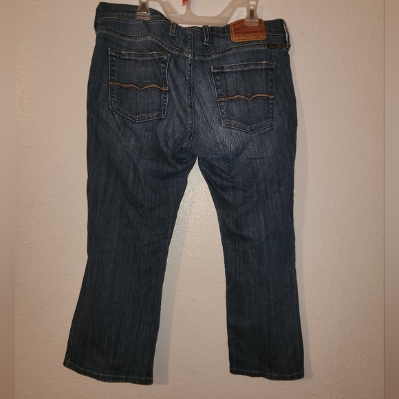 Lucky Brand Crop Jeans - Picture 2 of 6